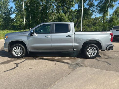 Used 2024 Chevrolet Silverado 1500 LT AWD/4WD image 2