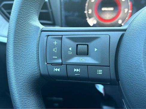 New 2025 Nissan Kicks SV w/ SV Premium Package FWD image 13
