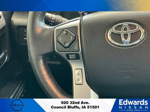 Used 2023 Toyota 4Runner Limited AWD/4WD image 19