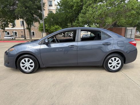 Used 2019 Toyota Corolla L image 4