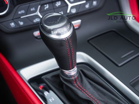 Used 2016 Chevrolet Corvette Z06 w/ 3LZ Preferred Equipment Group image 25