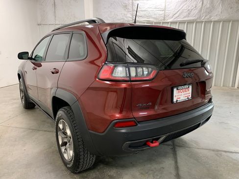 Used 2019 Jeep Cherokee Trailhawk w/ Cold Weather Group AWD/4WD image 24