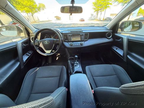 Used 2016 Toyota RAV4 XLE image 12