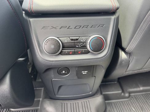 Used 2025 Ford Explorer ST AWD/4WD image 20