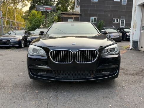 Used 2015 BMW 740i RWD image 13
