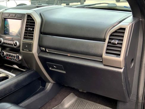 Certified 2020 Ford Expedition Max XLT w/ Equipment Group 202A image 17