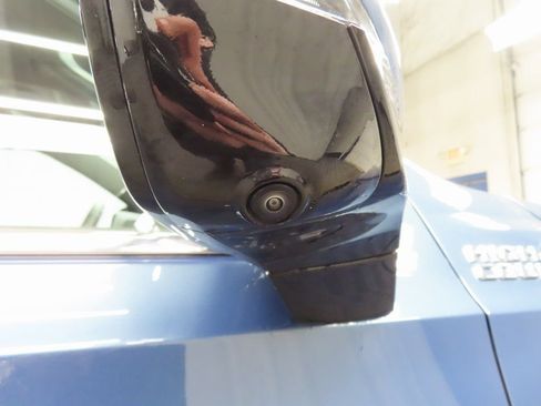 Used 2025 Chevrolet Tahoe High Country image 54