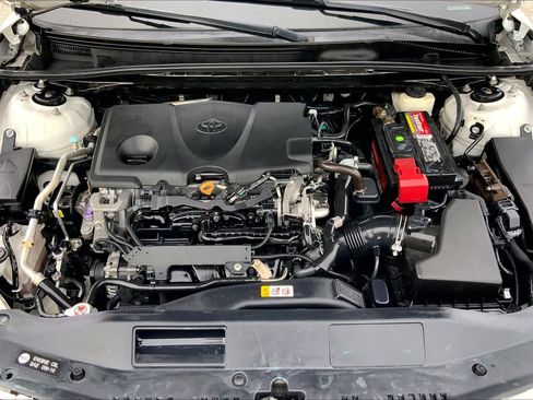 Used 2018 Toyota Camry XSE w/ Audio Package FWD image 31