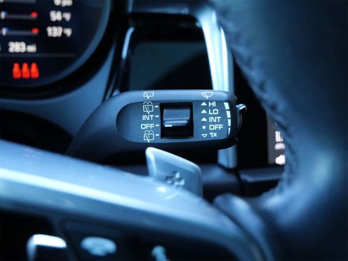 Certified 2021 Porsche Macan GTS w/ Sport Chrono Package image 23