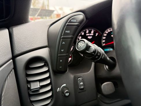 Used 2013 Chevrolet Corvette Grand Sport w/ 3LT Preferred Equipment Group image 18