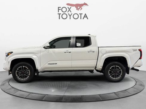 New 2025 Toyota Tacoma TRD Sport image 2