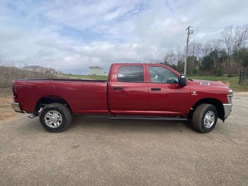 New 2026 RAM 3500 Tradesman AWD/4WD image 7