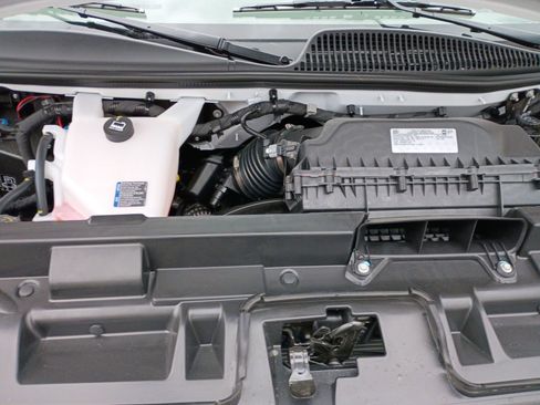New 2025 Chevrolet Express 2500 w/ Driver Convenience Package image 18
