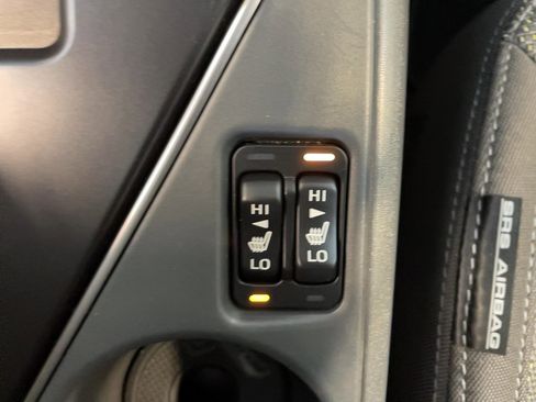 Used 2024 Subaru Crosstrek 2.0i Premium image 10