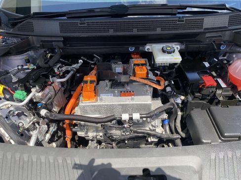 Used 2024 Chevrolet Equinox EV RS w/ LPO, All-Weather Mat Package AWD/4WD image 42
