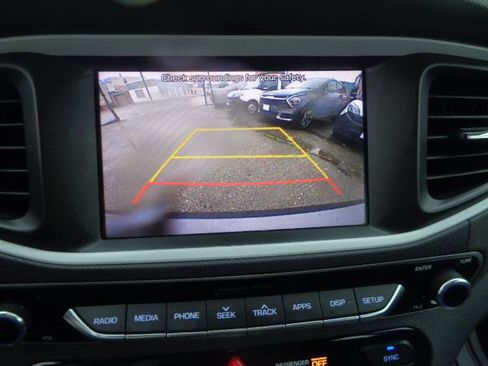 Used 2018 Hyundai Ioniq Limited image 32