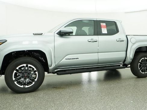New 2026 Toyota Tacoma TRD Sport AWD/4WD image 18
