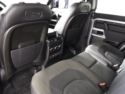 Used 2020 Land Rover Defender 110 First Edition AWD/4WD image 27
