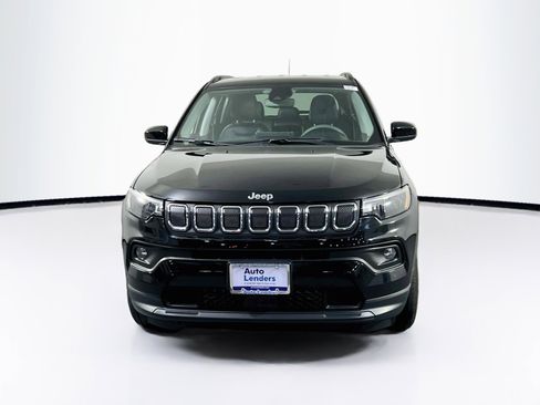 Used 2022 Jeep Compass Latitude AWD/4WD image 2