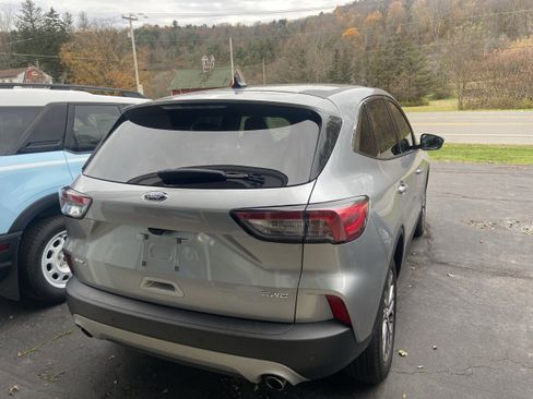 Used 2022 Ford Escape SEL AWD/4WD image 2