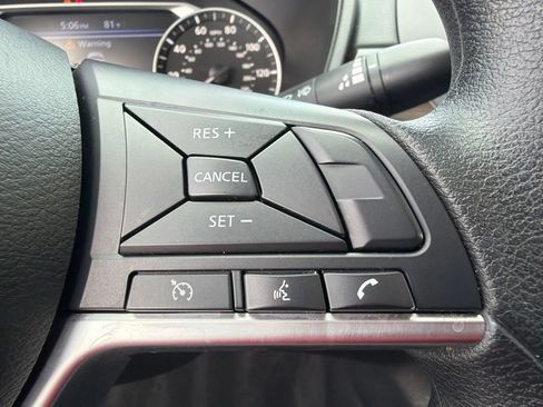 Used 2025 Nissan Altima 2.5 SV FWD image 16