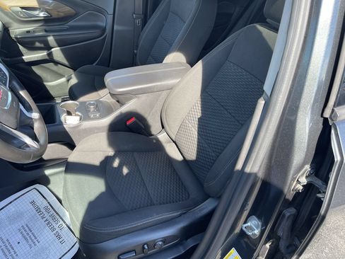 Used 2020 GMC Terrain SLE w/ Driver Convenience Package FWD image 18