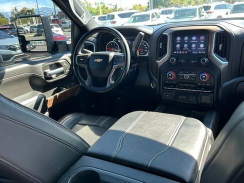 Certified 2023 Chevrolet Silverado 2500 High Country image 16