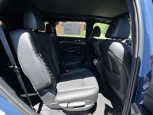 New 2026 Kia Sorento SX Prestige AWD/4WD image 32