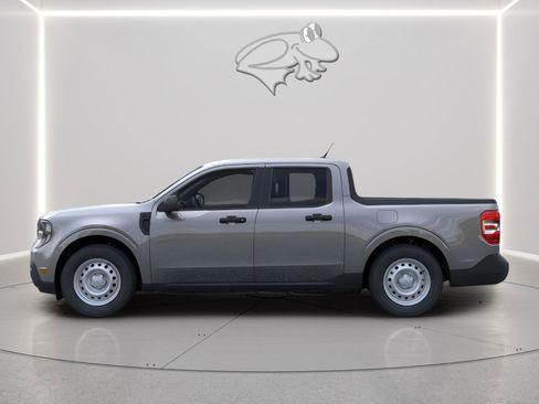 New 2026 Ford Maverick XL image 3