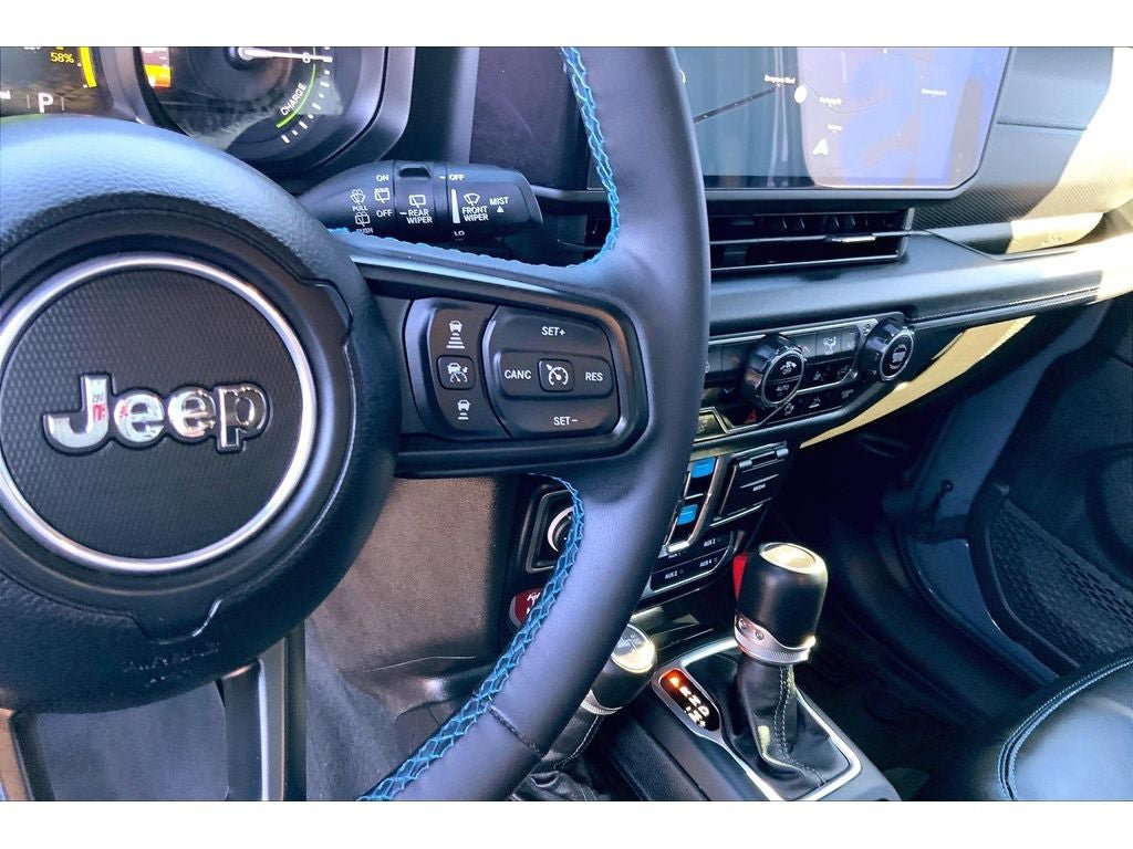 Used 2024 Jeep Wrangler Unlimited Rubicon 4xe AWD/4WD image 20