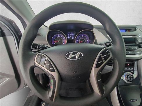 Used 2013 Hyundai Elantra GLS w/ Preferred Pkg FWD image 25