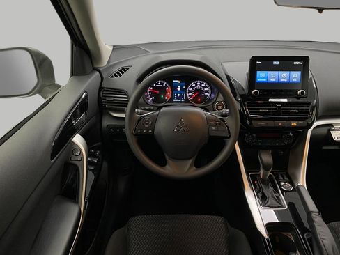 New 2026 Mitsubishi Eclipse Cross LE AWD/4WD image 12