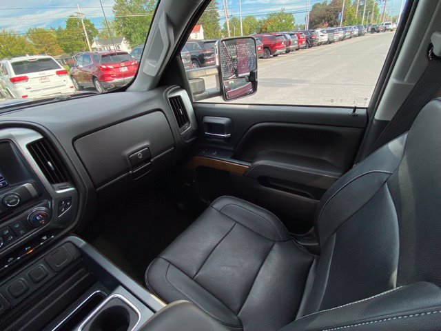 Used 2017 Chevrolet Silverado 3500 LTZ w/ Duramax Plus Package AWD/4WD image 27