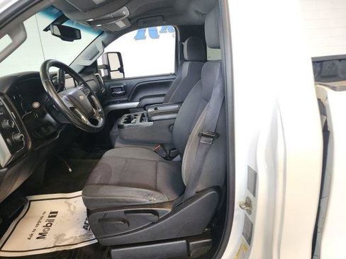 Used 2018 Chevrolet Silverado 3500 LT w/ Snow Plow Prep Package AWD/4WD image 9
