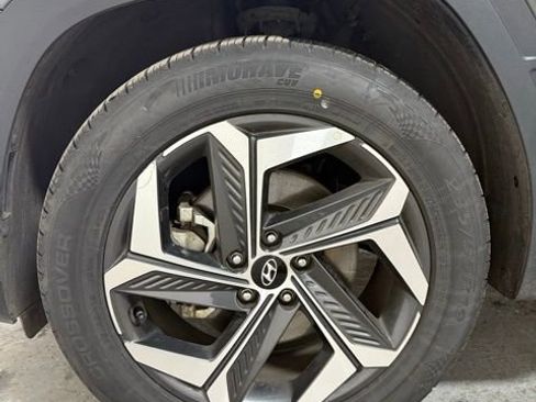 Used 2024 Hyundai Tucson Limited image 12