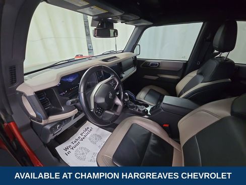 Used 2022 Ford Bronco Wildtrak image 13