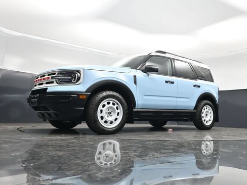 Certified 2023 Ford Bronco Sport Heritage w/ Heritage Convenience Package AWD/4WD image 42