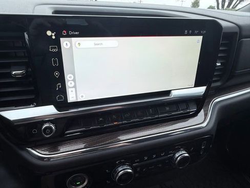 Used 2024 GMC Sierra 1500 Elevation image 28