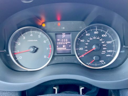 Used 2016 Subaru Crosstrek 2.0i Premium w/ Moonroof Package image 36