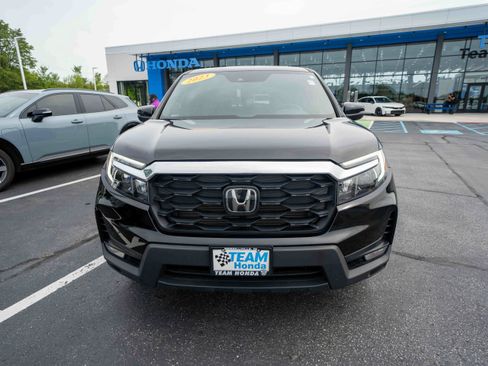 Used 2023 Honda Passport EX-L image 2