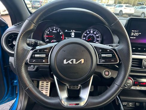 Certified 2023 Kia Forte GT-Line image 17