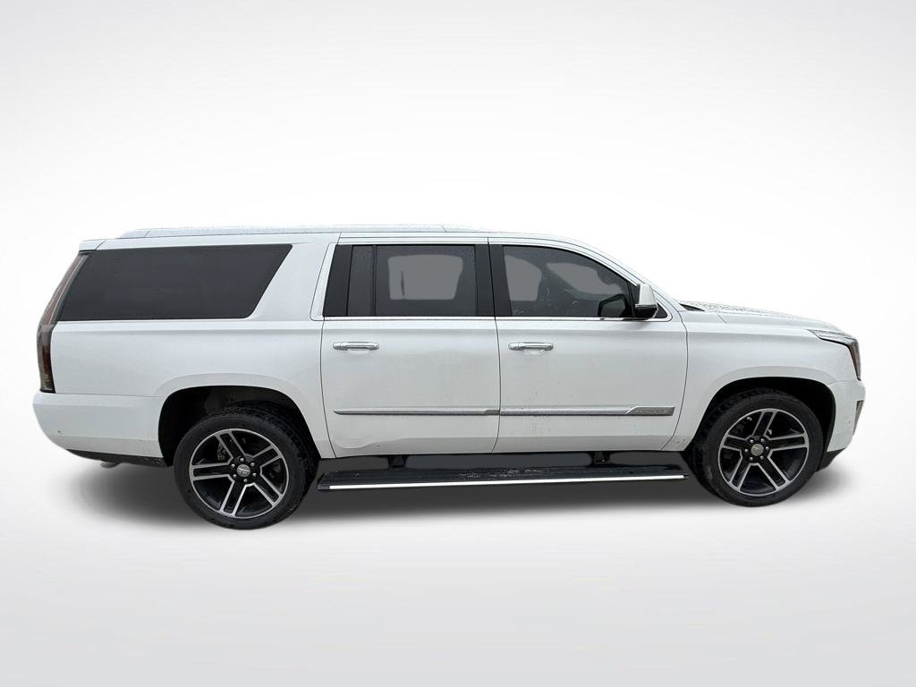 Used 2018 Cadillac Escalade ESV Premium Luxury AWD/4WD image 7