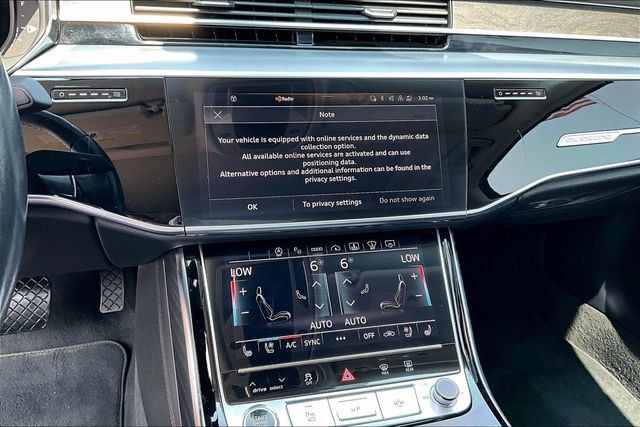Used 2023 Audi A8 L 3.0T AWD/4WD image 24