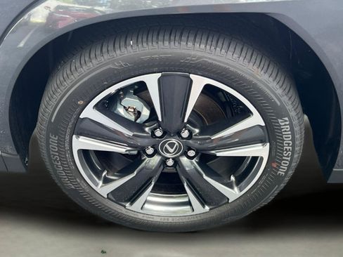 New 2026 Lexus UX 300h FWD image 29