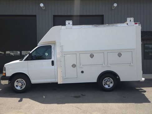 Used 2013 Chevrolet Express 3500 RWD image 1