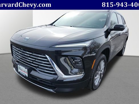 Used 2025 Buick Enclave Preferred image 3