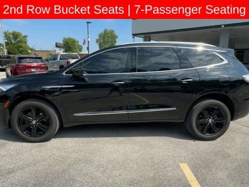 Used 2023 Buick Enclave Essence w/ Sport Touring Edition FWD image 5