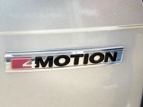 Used 2020 Volkswagen Tiguan SE R-Line AWD/4WD image 48