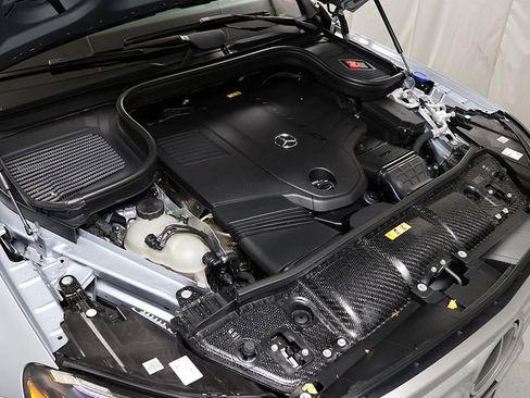Certified 2026 Mercedes-Benz GLS 450 4MATIC image 40