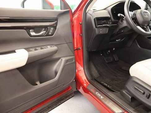 Used 2025 Honda CR-V EX-L image 8